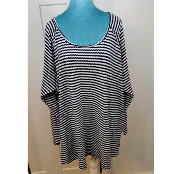 Torrid Shirt Womens Size 5 Long Sleeve Stiped Top Simple Casual Comfortable Top - Picture 1 of 5